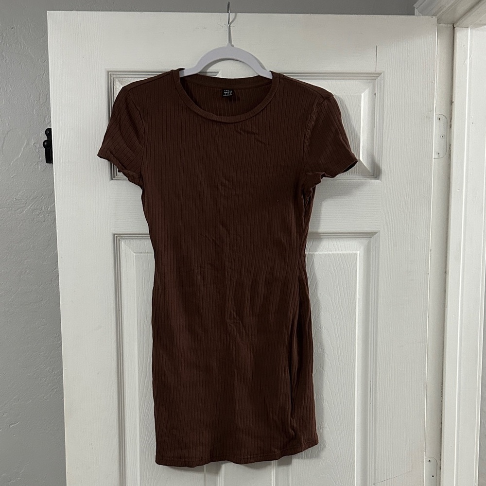 SHEIN Chocolate Ribbed Knit Top